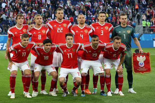 Article : En Russie, tout le monde sait jouer au foot, sauf l’équipe nationale de foot